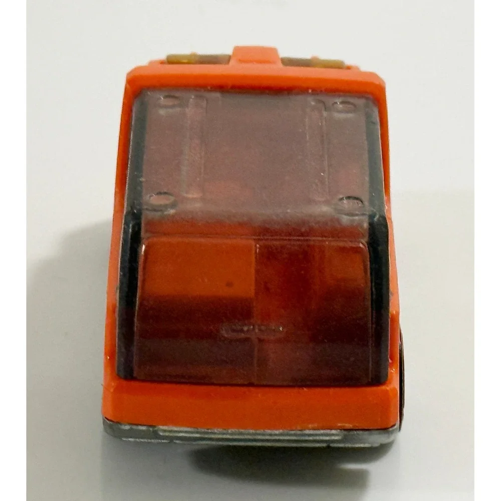Hot Wheels Diecast Truck Kids 1:64 Orange Flame Hazard Stripe R0935